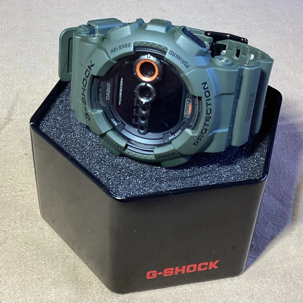 NWOT Casio G-Shock GD-100MS Military Style Olive Green / Khaki Resin Watch 3263